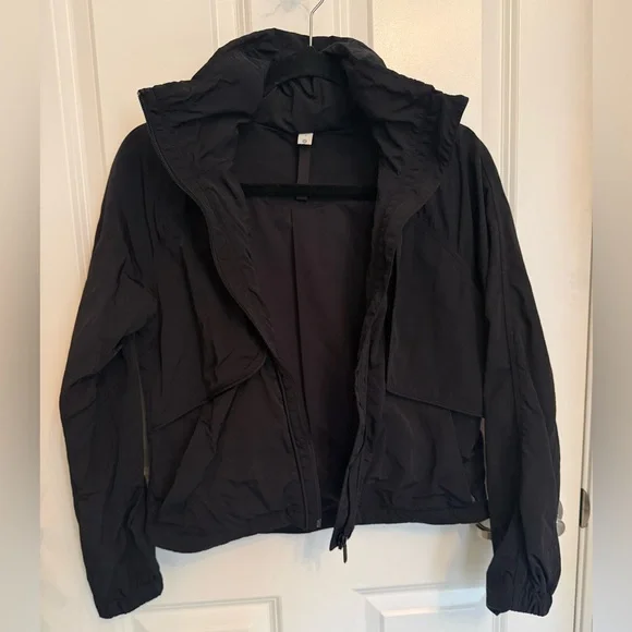 Black Lululemon Always Effortless Classic Fit Women's Jacket size 2 - Picture 1 of 8